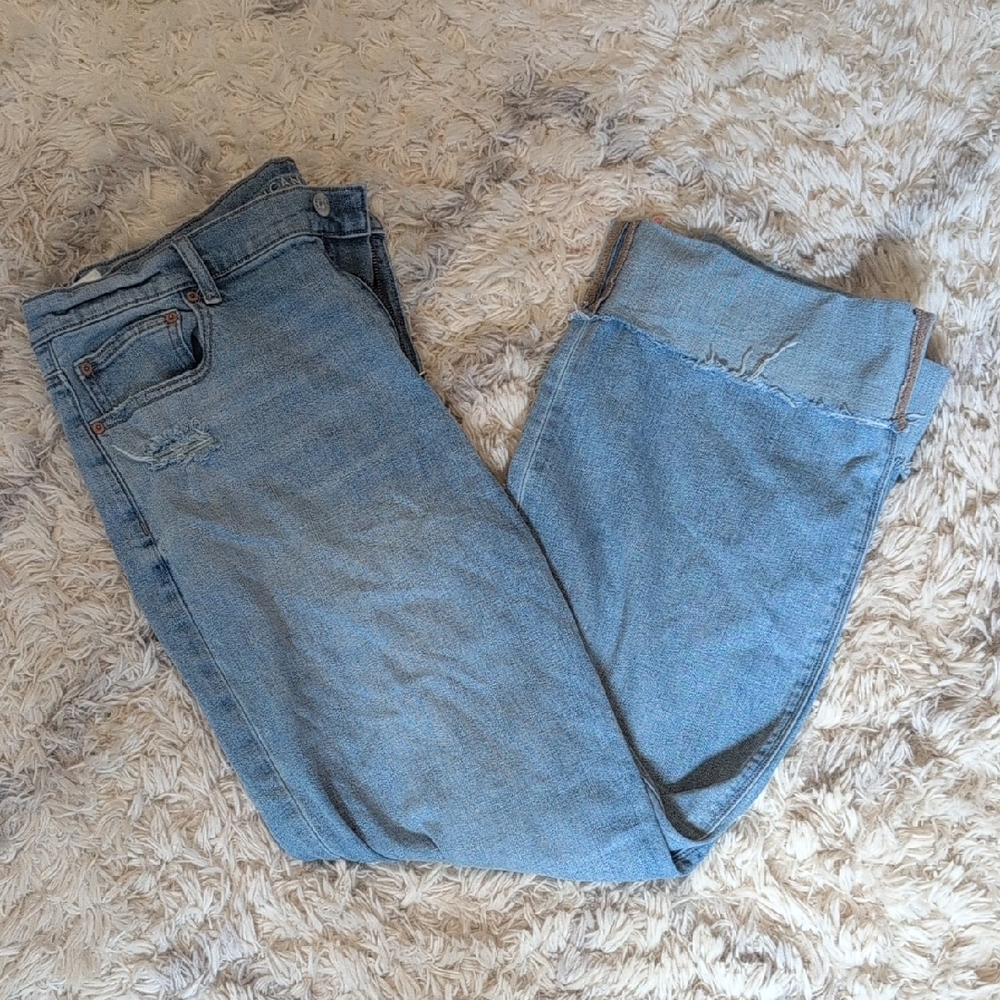 American Eagle Outfitters Light Blue Straight Leg Jeans